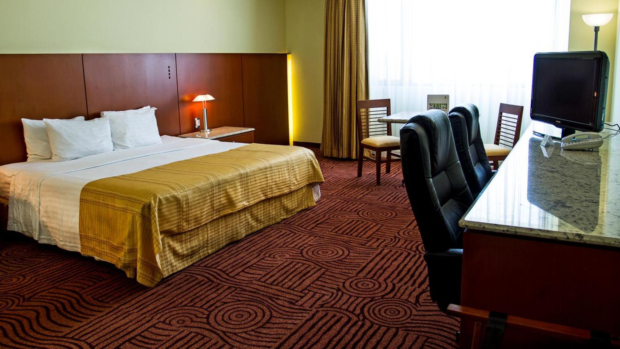 Holiday Inn Puebla Finsa By Ihg Екстер'єр фото