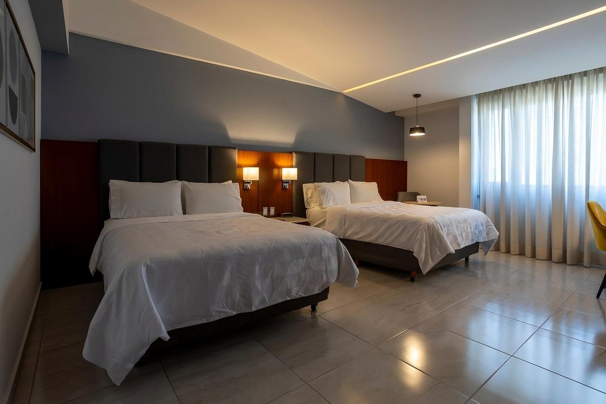Holiday Inn Puebla Finsa By Ihg Екстер'єр фото