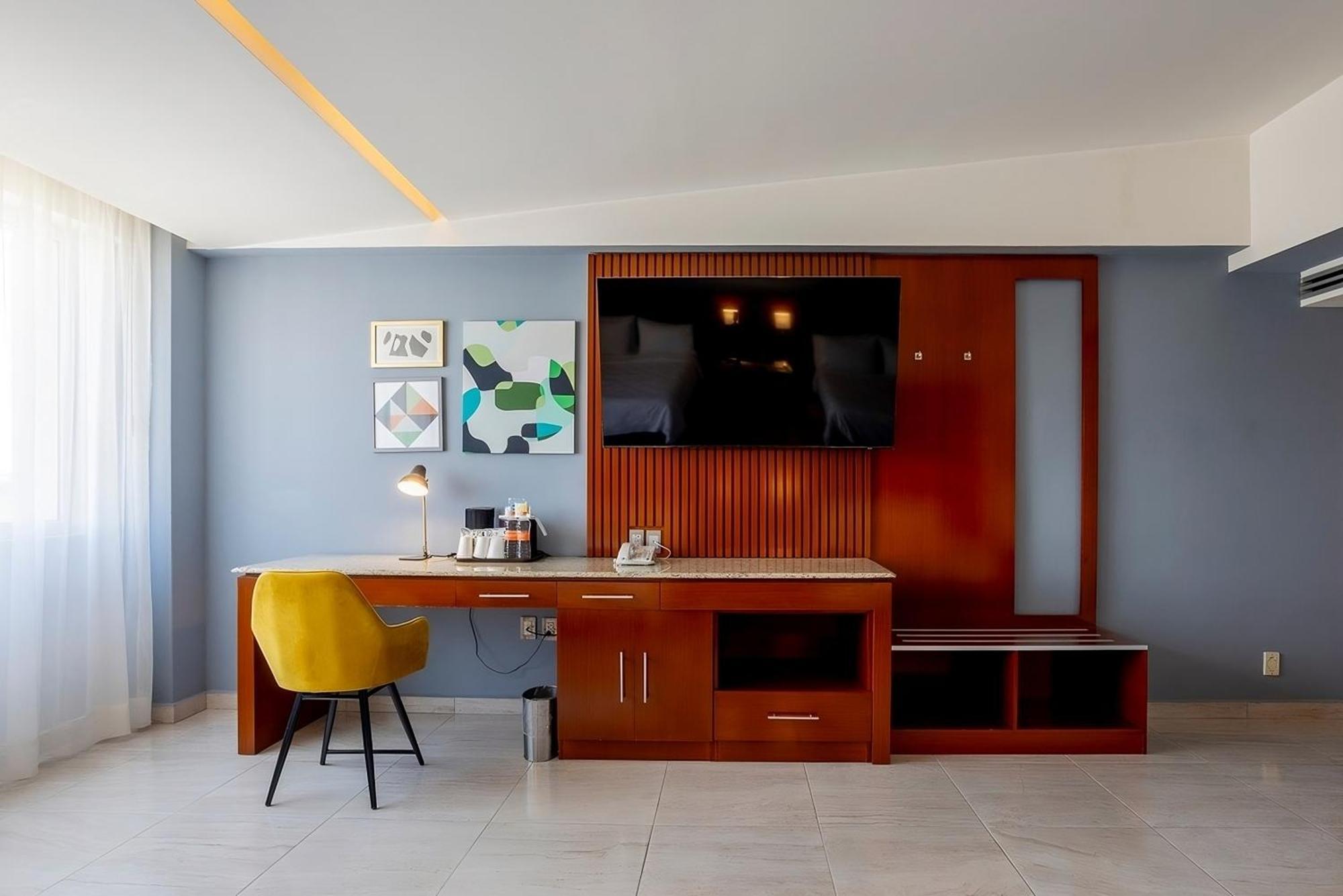 Holiday Inn Puebla Finsa By Ihg Екстер'єр фото
